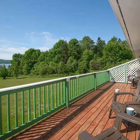 Cabot Trail Motel-2